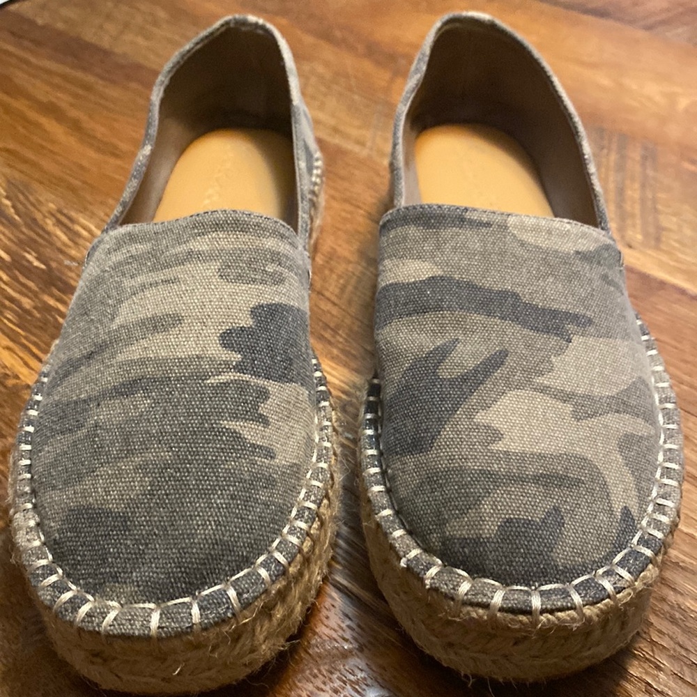Splendid camouflage espadrilles